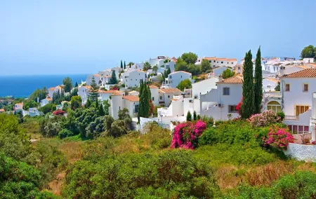 Frigiliana and Nerja Tour from Malaga