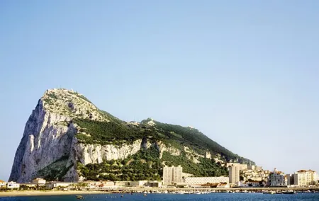 Gibraltar Express: Sightseeing Full Day Tour from Costa del Sol