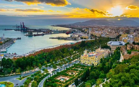 Malaga Highlights, Old Town & Viewpoints Walking Tour