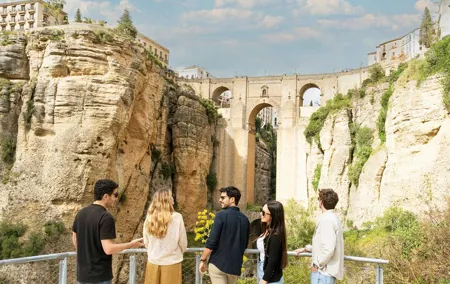 From Malaga: Ronda, Wine & Olive Oil Tasting Premium Small Group