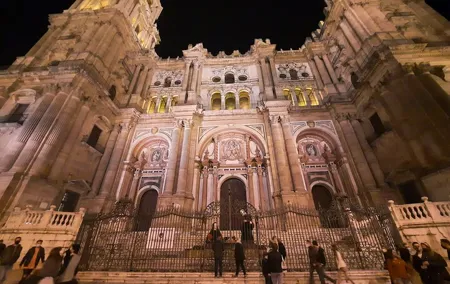 Mysterious Malaga Night Tour with Private Guide