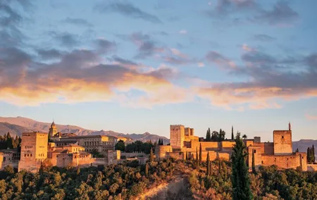 Alhambra Sunset Tour from Malaga