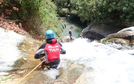 Zarzalones Canyoning Trip Lv.2