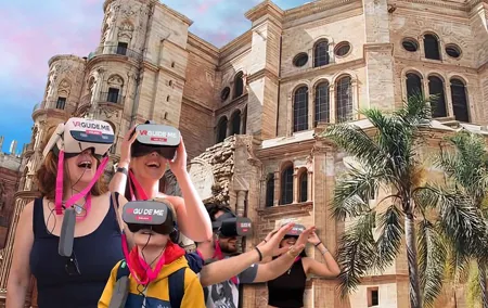 Malaga Tour with VR Stops: Alcazaba, Roman Theatre, Picasso &more
