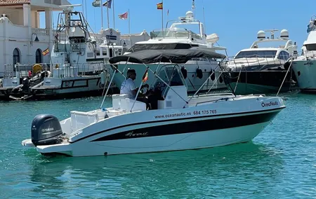 Boat Rental in Benalmádena with License