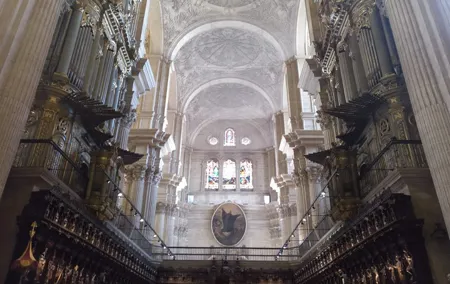 Guided visit to the Cathedral of Malaga and its surroundings
