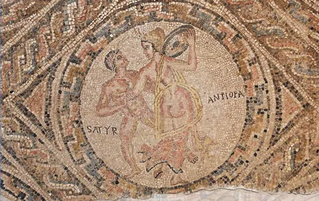 Private Tour to the Roman Villa Antiopa in Malaga
