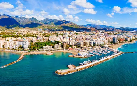 Marbella & Puerto Banús: Private coastal Tour from Málaga