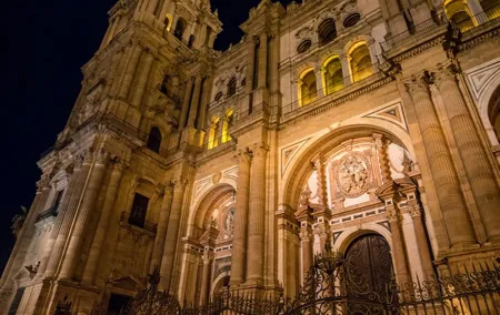 Malaga by Night: Private & Customizable Evening City Tour