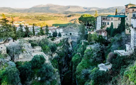 Ronda and Setenil Tour from Malaga with Free Photoshoot