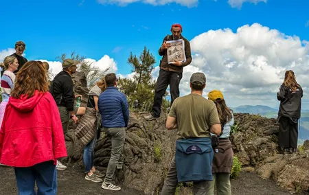 Naples: Pompeii & Mt Vesuvius All-Inclusive Small Group w/ Lunch