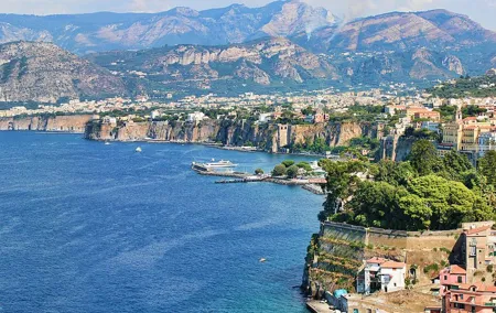 Sorrento and Amalfi Coast Small Group Day Trip from Naples