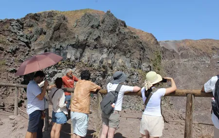 Pompeii Vesuvius All-Inclusive from Naples with Lunch & Guide