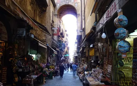Naples Walking Tour with Underground Roman Ruins Ticket