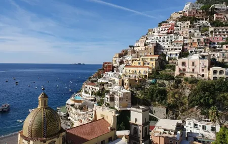 Positano and Amalfi Guided Tour by Sea from Naples