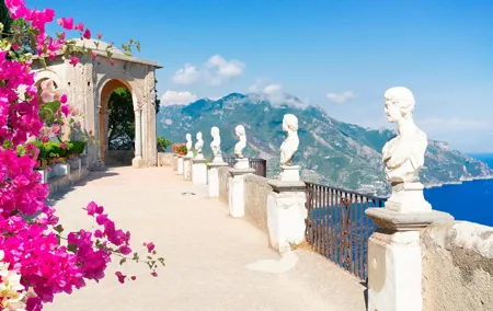 Enjoy the Amalfi Coast and Pompeii - Tour with our Local Driver