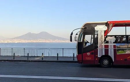 Tramvia Napoli: Easy Drop-On Drop-Off Tour to Explore Naples
