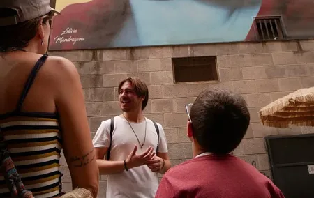 Naples Historical and Street Art Walking Tour