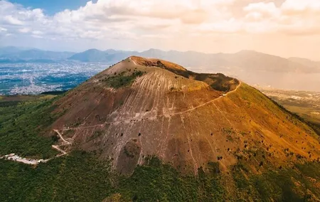 Half-Day Vesuvius Drive and Summit Hike from Naples with Lunch