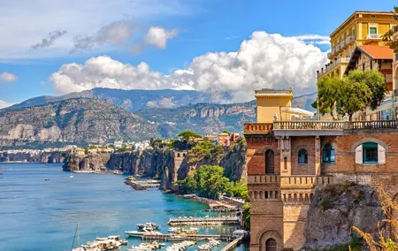 Private Transfer from Naples Airport to Sorrento