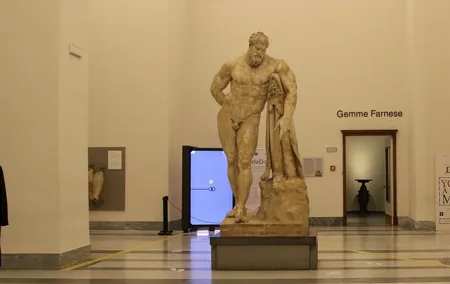 Tour in the National Archaeological Museum of Naples with an archaeologist
