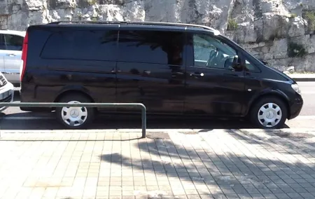 Transfer from Naples to Praiano with a 2hr stop at Pompeii (1-8 PAX)