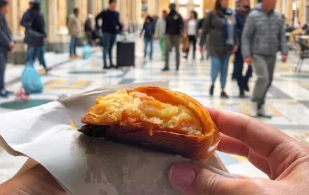 Naples Street Food Tour with a Native & Top Rated Expert