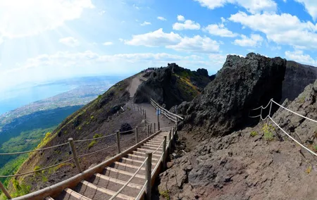 Skip-The-Line Tickets VIP Small Group Tour To Pompei and Vesuvius