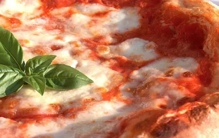 Homemade Pizza Class in Napoli