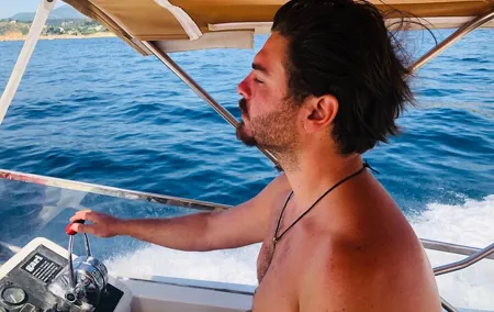 Gulf of Naples: boat tour with Aperitif