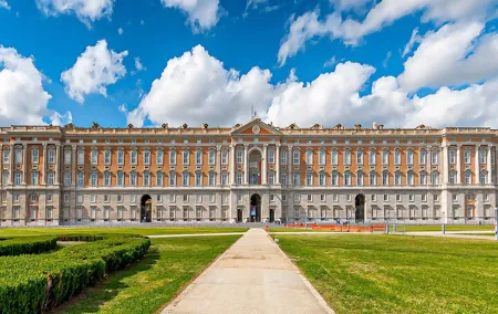 Caserta Royal Palace Guided Tour with Transfers from Naples