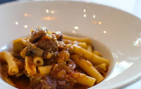 Naples Vomero: A Unique Traditional Food Tour by Do Eat Better