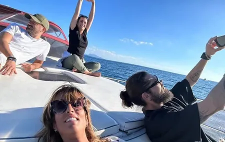 Enjoy the sunset in the Gulf of Naples with the Sunset Experience