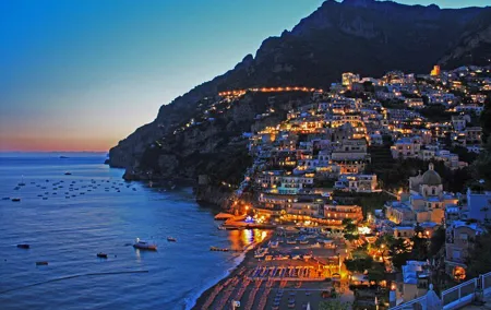Naples: private transfer to Positano