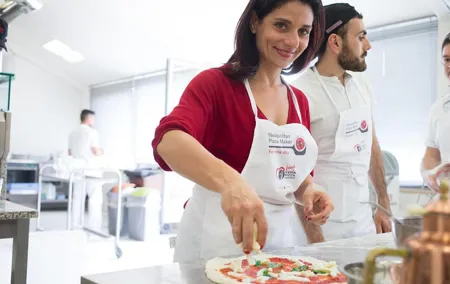 Neapolitan Pizzamaker for One Day