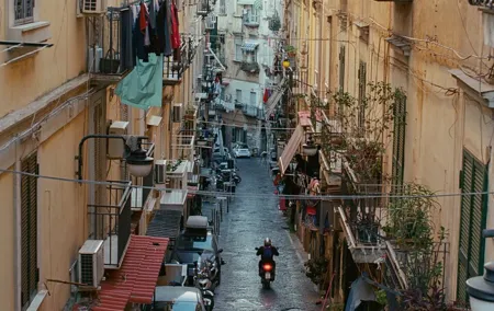 Self-Guided Journey Through History and Art in Naples