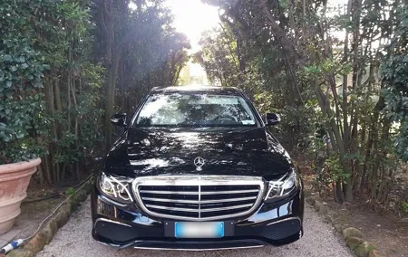 From Naples; Deluxe transfer to Sorrento with free time in pompeii 2 hours