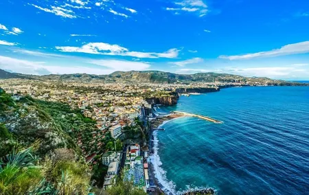 Day Trip to Capri, Sorrento and Pompeii from Rome