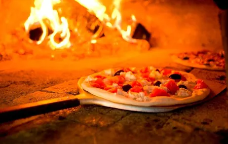 Pizza School, Learn the authentic art of making Pizza