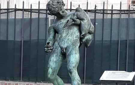 Transfer Naples Sorrento with stop Pompeii