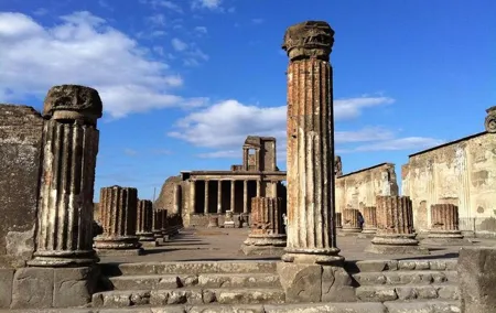 Private day tour: Pompei,Vesuvius and Herculaneum.