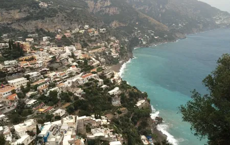 Full-Day Sorrento Positano Pompeii Tour