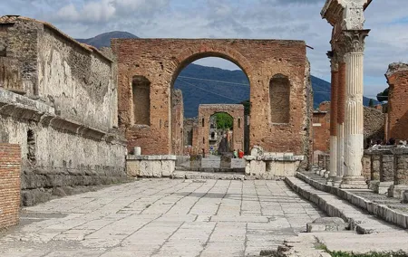 Private Pompeii, Sorrento and Positano Tour