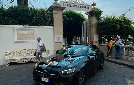 Transfer from Naples airport to Sorrento