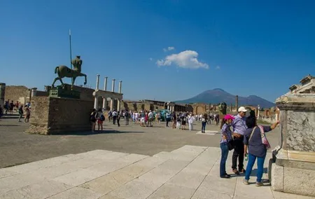 Private Pompeii & Amalfi Coast Shore Excursion from Naples Port