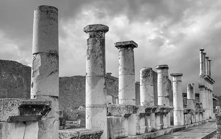 Pompeii and Herculaneum Day Tour - with Lunch from Naples