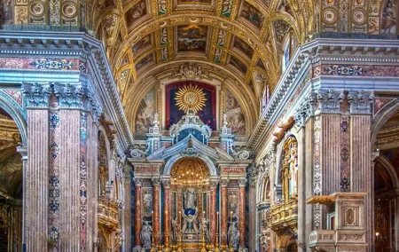 Baroque Naples: Guided Private Walking Tour with Art Historian