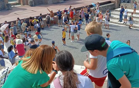 Private Full-Day Pompeii and Vesuvius Volcano Tour for Families