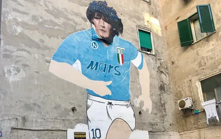 Maradona walking guided tour
