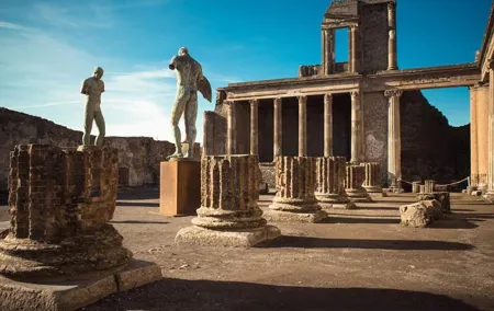 Pompeii DA Naples Tour